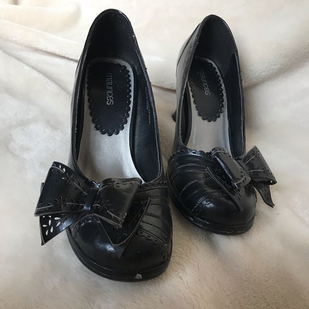Maurice’s! Super cute!❤️ black heels with bow!